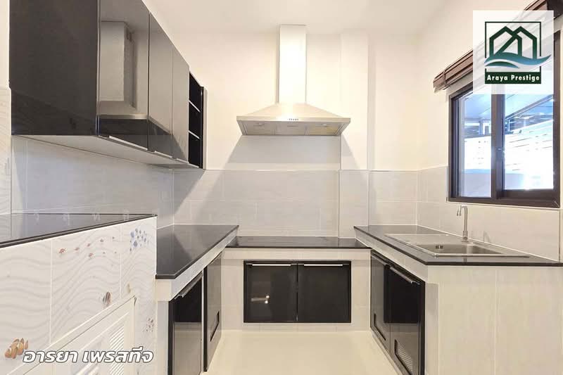 The City Pattanakarn, Bangkok, On Nut Road, Prawet, Bangkok, 4 Bedrooms, 340 sqm, Single Detached House For Sale, by วิสุทธินี เฉลิมสินสุวรรณ, 500466592 - DDproperty.com