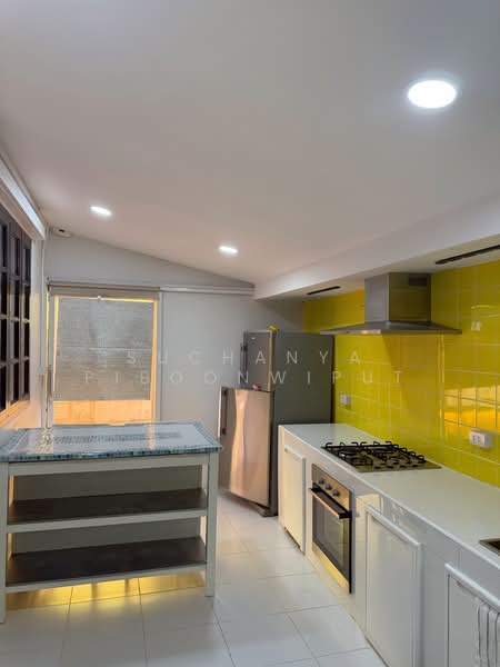 House For Rent Thonglor Private And Quiet, กรุงเทพ, ทองหล่อ, คลองตันเหนือ, วัฒนา, กรุงเทพ, 320 ตร.ม., บ้านเดี่ยว ให้เช่า, โดย Suchanya Piboonwiput, 500466602 - DDproperty.com