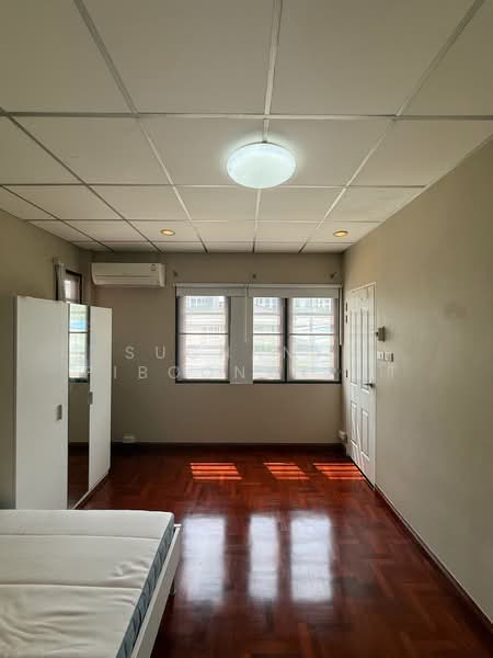House For Rent Thonglor Private And Quiet, กรุงเทพ, ทองหล่อ, คลองตันเหนือ, วัฒนา, กรุงเทพ, 320 ตร.ม., บ้านเดี่ยว ให้เช่า, โดย Suchanya Piboonwiput, 500466602 - DDproperty.com