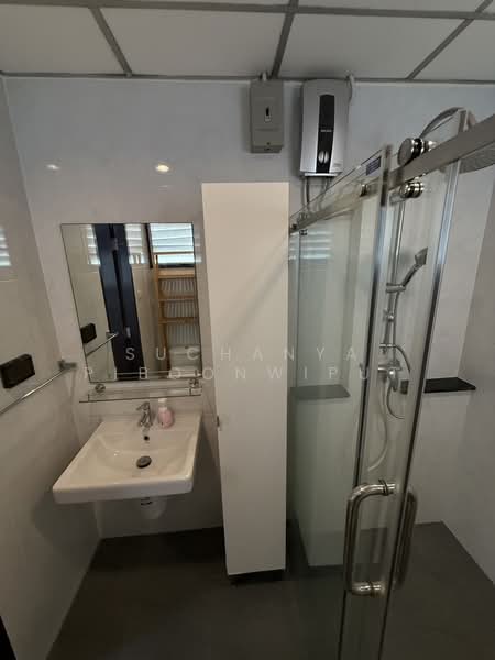 House For Rent Thonglor Private And Quiet, Bangkok, ทองหล่อ, Khlong Tan Nua, Watthana, Bangkok, 3 Bedrooms, 320 sqm, Single Detached House For Rent, by Suchanya Piboonwiput, 500466602 - DDproperty.com