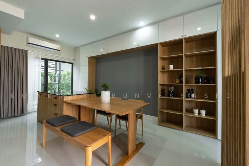 Baan Klang Muang Rama 9-Krungthep Kreetha, Bangkok, Soi Kanchanaphisek 23, Saphan Sung, Saphan Sung, Bangkok, 3 Bedrooms, 148 sqm, Townhouse For Rent, by Komkrit Arunvessased, 500466618 - DDproperty.com