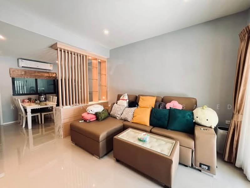 PLEX Onnut - Wongwaen : เพล็กซ์ อ่อนนุช - วงแหวน, กรุงเทพ, ถนนสุขาภิบาล 2, ดอกไม้, ประเวศ, กรุงเทพ, 150 ตร.ม., ทาวน์เฮ้าส์ ขาย, โดย Komkrit Arunvessased, 500466630 - DDproperty.com