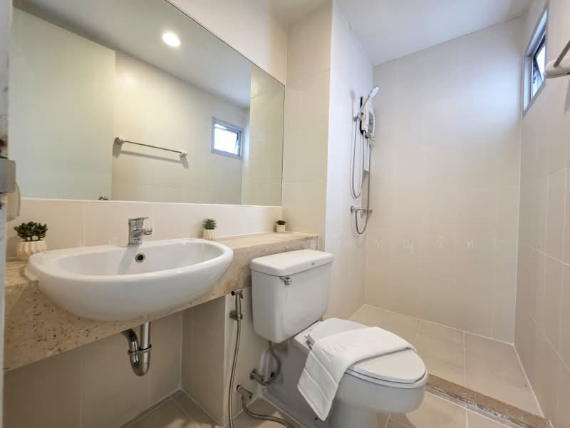 The Parkland Srinakarin, Samut Prakan, 577 Tambon Samrong Nua, Samrong Nua, Muang Samut Prakarn, Samut Prakan, 1 Bedroom, 40 sqm, Condo For Rent, by Mahusttawin Tetanuwat, 500466644 - DDproperty.com