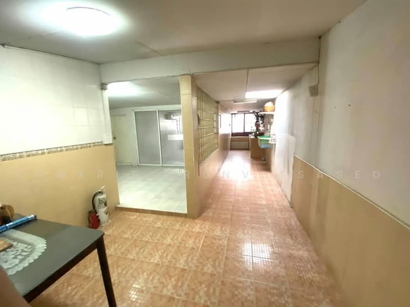 3-BR House, Bangkok, Wang Thonglang, Bangkok, 3 Bedrooms, 150 sqm, Single Detached House For Sale, by Komkrit Arunvessased, 500466645 - DDproperty.com