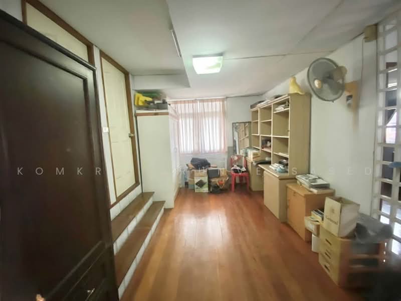 บ้าน 3-ห้องนอน, กรุงเทพ, วังทองหลาง, กรุงเทพ, 150 ตร.ม., บ้านเดี่ยว ขาย, โดย Komkrit Arunvessased, 500466645 - DDproperty.com