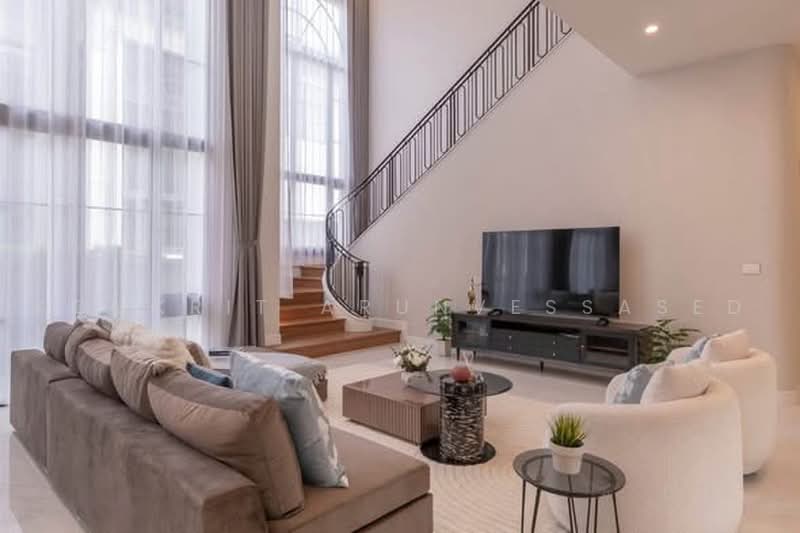 Narasiri Krungthep Kreetha, Bangkok, 69 Soi Pracha Ruamjai, Hua Mak, Bang Kapi, Bangkok, 5 Bedrooms, 554 sqm, Single Detached House For Rent, by Komkrit Arunvessased, 500466653 - DDproperty.com