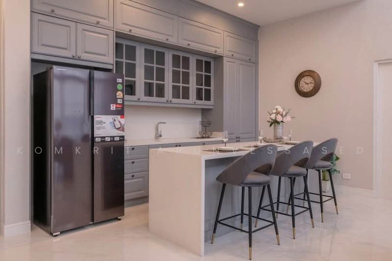 Narasiri Krungthep Kreetha, Bangkok, 69 Soi Pracha Ruamjai, Hua Mak, Bang Kapi, Bangkok, 5 Bedrooms, 554 sqm, Single Detached House For Rent, by Komkrit Arunvessased, 500466653 - DDproperty.com