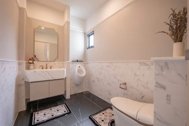 Narasiri Krungthep Kreetha, Bangkok, 69 Soi Pracha Ruamjai, Hua Mak, Bang Kapi, Bangkok, 5 Bedrooms, 554 sqm, Single Detached House For Rent, by Komkrit Arunvessased, 500466653 - DDproperty.com