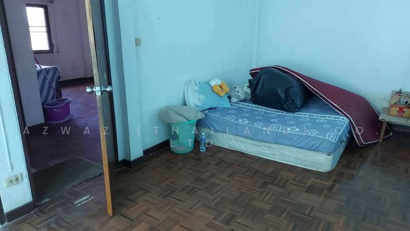 4BR House for Sale in Lam Pla Thio–Lat Krabang Near Suvarnabhumi, Bangkok, Lam Pla Tiew, Lat Krabang, Bangkok, 4 Bedrooms, 77 sqm, Single Detached House For Sale, by Fazwaz (Thailand) Co., Ltd., 500466688 - DDproperty.com