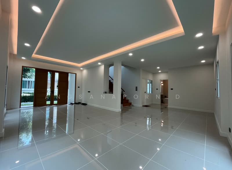Bangkok Boulevard Signature Sathorn-Pinklao, Nonthaburi, Bang Kruai-Chong Tanom Road, Mahasawat, Bang Kruai, Nonthaburi, 3 Bedrooms, 242 sqm, Single Detached House For Sale, by Angsanaporn D, 500466689 - DDproperty.com
