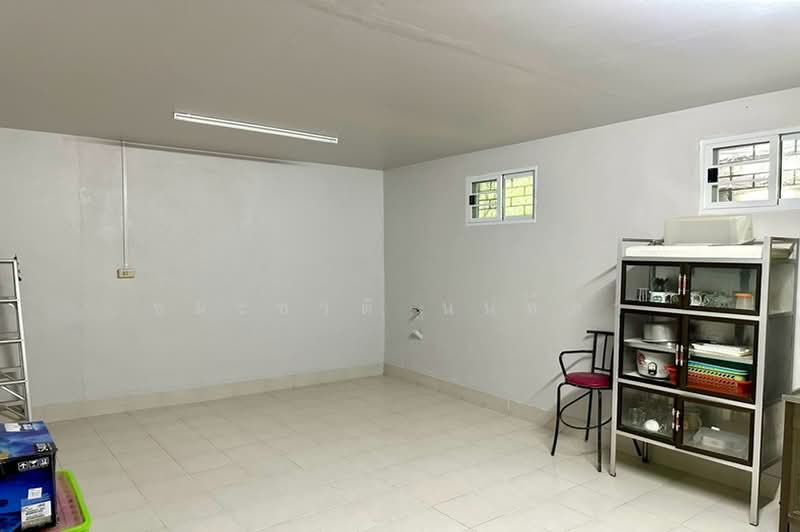 หมู่บ้านรุ่งเรืองวิลเลจ ซอยประชาสโมสร 26, Khon Kaen, Nai Muang, Muang Khon Kaen, Khon Kaen, 3 Bedrooms, 120 sqm, Townhouse For Sale, by ชนะชาติ นนท์ตา, 500466718 - DDproperty.com