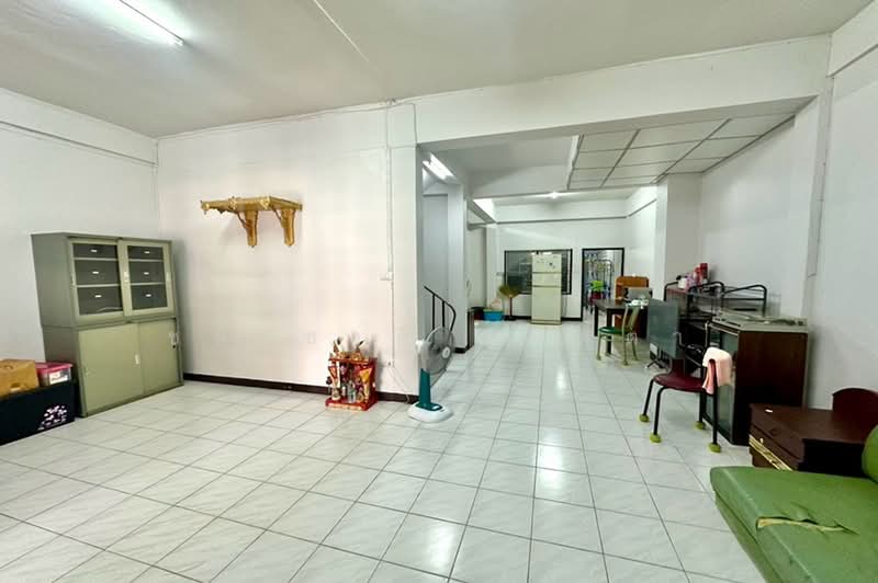 หมู่บ้านรุ่งเรืองวิลเลจ ซอยประชาสโมสร 26, ขอนแก่น, ในเมือง, เมืองขอนแก่น, ขอนแก่น, 120 ตร.ม., ทาวน์เฮ้าส์ ขาย, โดย ชนะชาติ นนท์ตา, 500466718 - DDproperty.com