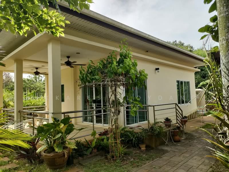 บ้าน 6-ห้องนอน, ชลบุรี, บางเสร่, สัตหีบ, ชลบุรี, 420 ตร.ม., บ้านเดี่ยว ขาย, โดย Sikkares Ploydang, 500466732 - DDproperty.com