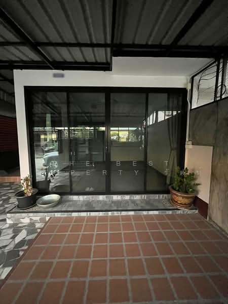 หมู่บ้านเอื้ออาทรป่าสัก ลำพูน, ลำพูน, ป่าสัก, เมืองลำพูน, ลำพูน, 150 ตร.ม., ทาวน์เฮ้าส์ ขาย, โดย The Best Property รัตน์, 500466791 - DDproperty.com