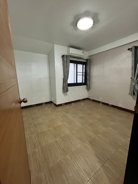 หมู่บ้านเอื้ออาทรป่าสัก ลำพูน, ลำพูน, ป่าสัก, เมืองลำพูน, ลำพูน, 150 ตร.ม., ทาวน์เฮ้าส์ ขาย, โดย The Best Property รัตน์, 500466791 - DDproperty.com