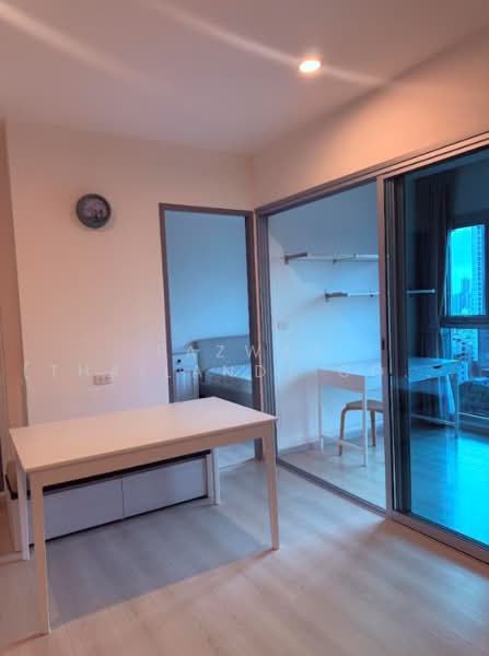 Life Ratchadapisek, Bangkok, 279 Ratchadapisaek Road, Huai Khwang, Bangkok, 1 Bedroom, 46 sqm, Condo For Sale, by Fazwaz (Thailand) Co., Ltd., 500466792 - DDproperty.com