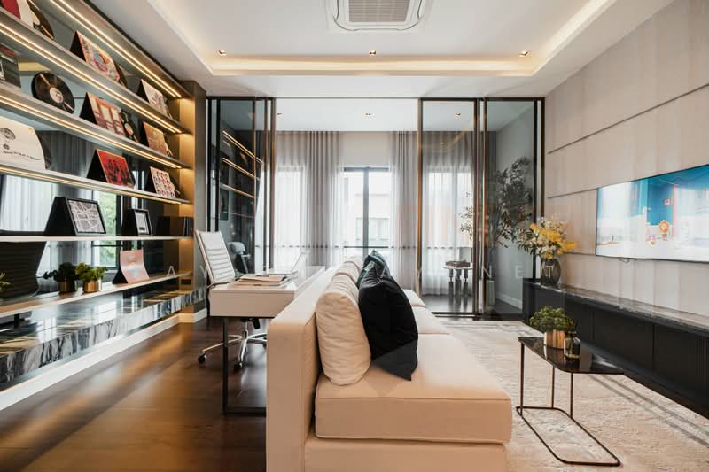 Bangkok Boulevard Signature Sathorn-Pinklao : บางกอก บูเลอวาร์ด ซิกเนเจอร์ สาทร-ปิ่นเกล้า, นนทบุรี, ถนน บางกรวย-จงถนอม, มหาสวัสดิ์, บางกรวย, นนทบุรี, 439 ตร.ม., บ้านเดี่ยว ขาย, โดย Kay Tippayanet, 500466794 - DDproperty.com