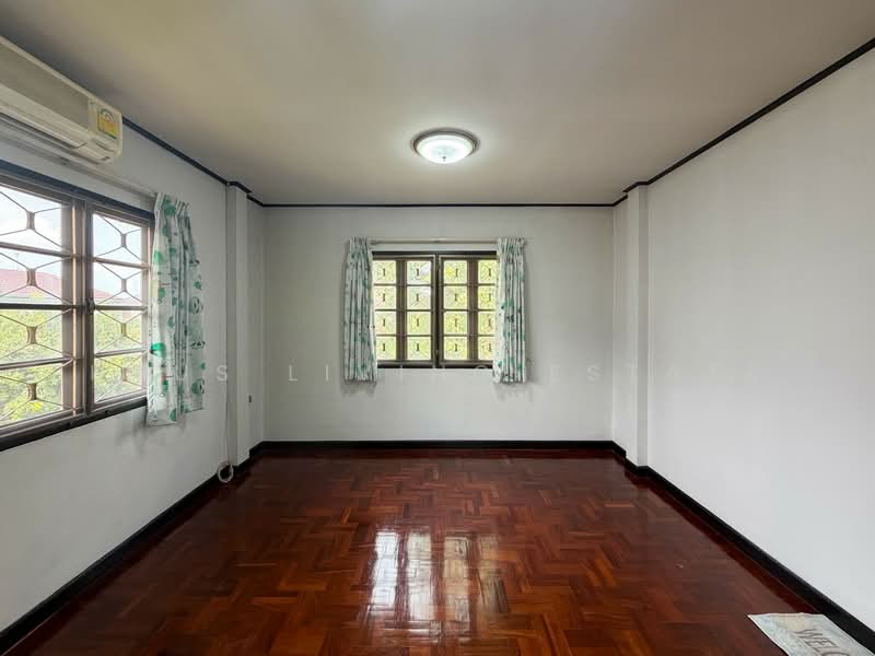 Chaiyapruek Bangwaek, Bangkok, Bang Waek Road, Bang Phai, Bang Khae, Bangkok, 4 Bedrooms, 200 sqm, Single Detached House For Sale, by Haus Living Estate, 500466805 - DDproperty.com