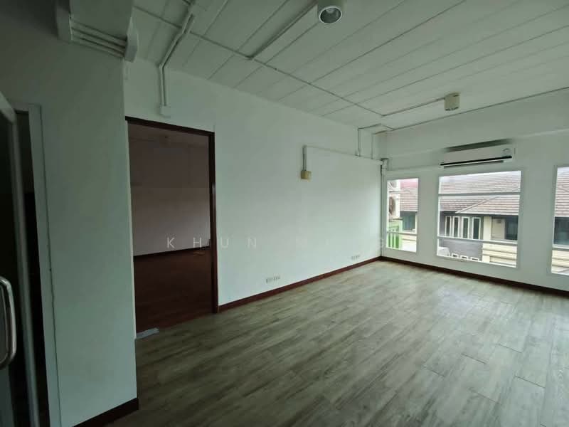 Office Building for Rent | On Nut 66 Near MRT Yellow Line, Si Srinagarindra 38 Station(SPSMG132), Bangkok, อ่อนนุช 66, Suan Luang, Suan Luang, Bangkok, , 484 sqm, Office Space For Rent, by Khun Ming, 500466825 - DDproperty.com