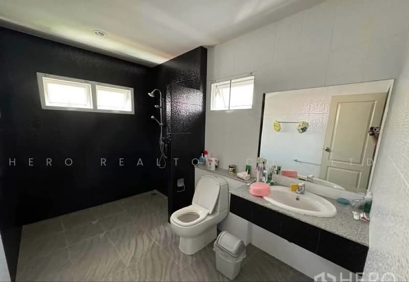 For Rent 4 Bedroom Detached House Sukhumvit 71 Pridi Banomyong, Watthana Bangkok HRE01164, กรุงเทพ, พระโขนงเหนือ, วัฒนา, กรุงเทพ, 250 ตร.ม., บ้านเดี่ยว ให้เช่า, โดย Hero Realtor Co., Ltd., 500466854 - DDproperty.com