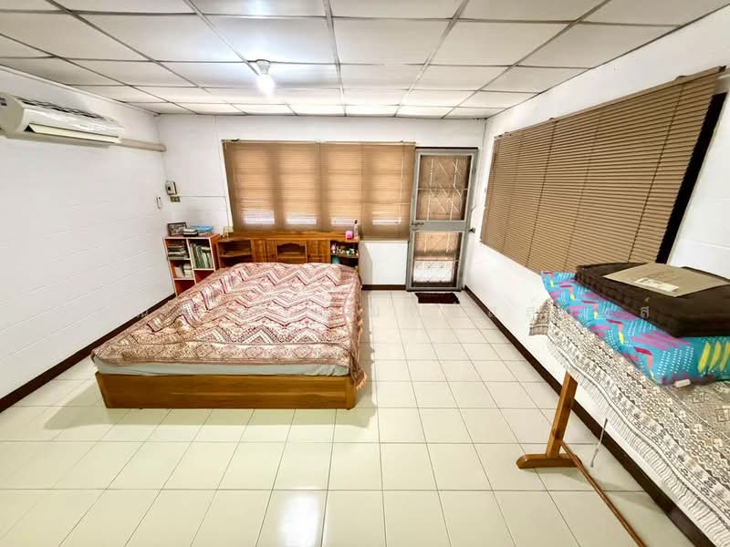 Moobaan Sawasdikarn Krungthep Pak Kret-Chaengwattana, Nonthaburi, Chaengwattana Road, Soi Chaengwattana, Pakkret 28, Bang Talat, Pak Kret, Nonthaburi, 3 Bedrooms, 90 sqm, Townhouse For Sale, by กรณวัสส์ กัณฑวัสส์วงส์, 500466888 - DDproperty.com