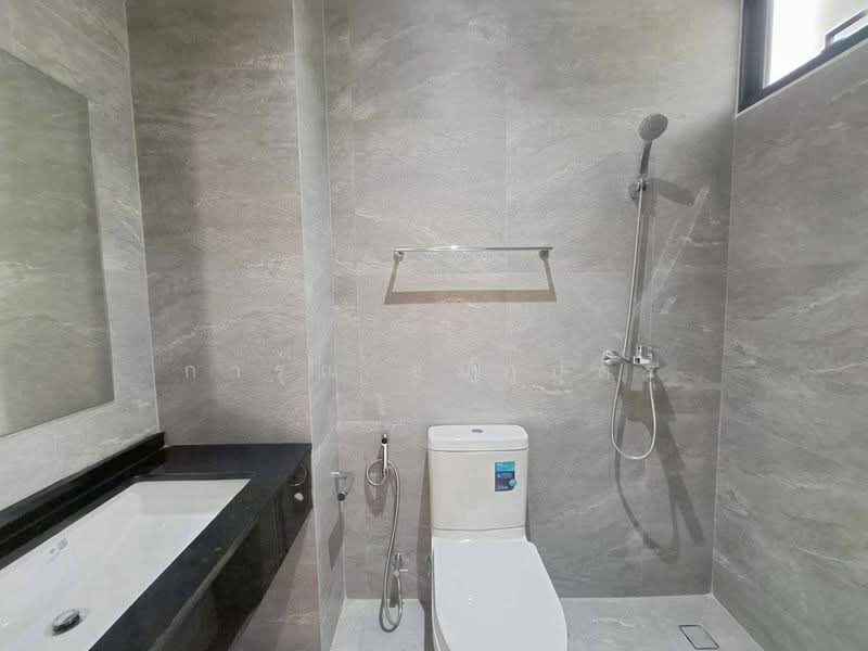 Feel Town Lat Phrao 101, Bangkok, ลาดพร้าว, Khlong Chaokhun Sing, Wang Thonglang, Bangkok, 3 Bedrooms, 270 sqm, Single Detached House For Rent, by การุณ ชมภูบุตร, 500466891 - DDproperty.com
