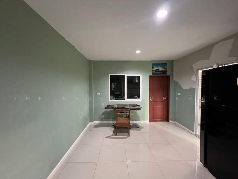 Suetrong Cozy Bangbuathong-340, Nonthaburi, Lahan, Bang Bua Thong, Nonthaburi, 4 Bedrooms, 150 sqm, Townhouse For Sale, by The Best Property สิตา, 500466907 - DDproperty.com