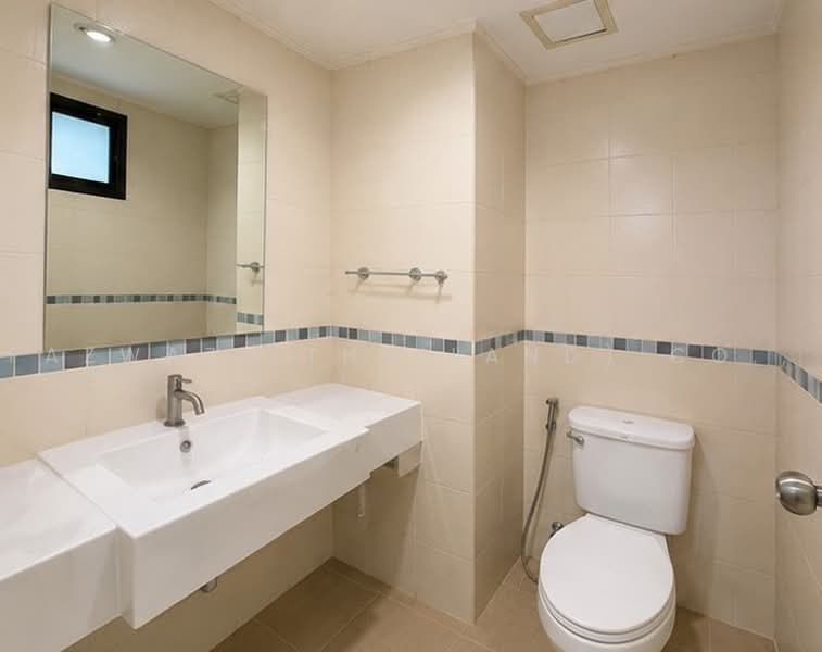 Lumpini Place Phahol-Saphankhwai, Bangkok, 171 Pradipat Road, Samsen Nai, Phaya Thai, Bangkok, 2 Bedrooms, 65 sqm, Condo For Sale, by Fazwaz (Thailand) Co., Ltd., 500466913 - DDproperty.com