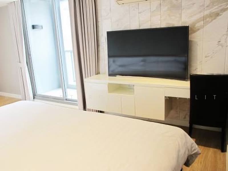 H Sukhumvit 43, Bangkok, 28 Sukhumvit 34 Road, Khlong Tan Nua, Watthana, Bangkok, 4 Bedrooms, 238 sqm, Condo For Sale, by Suchart Roachthavilit, 500466921 - DDproperty.com