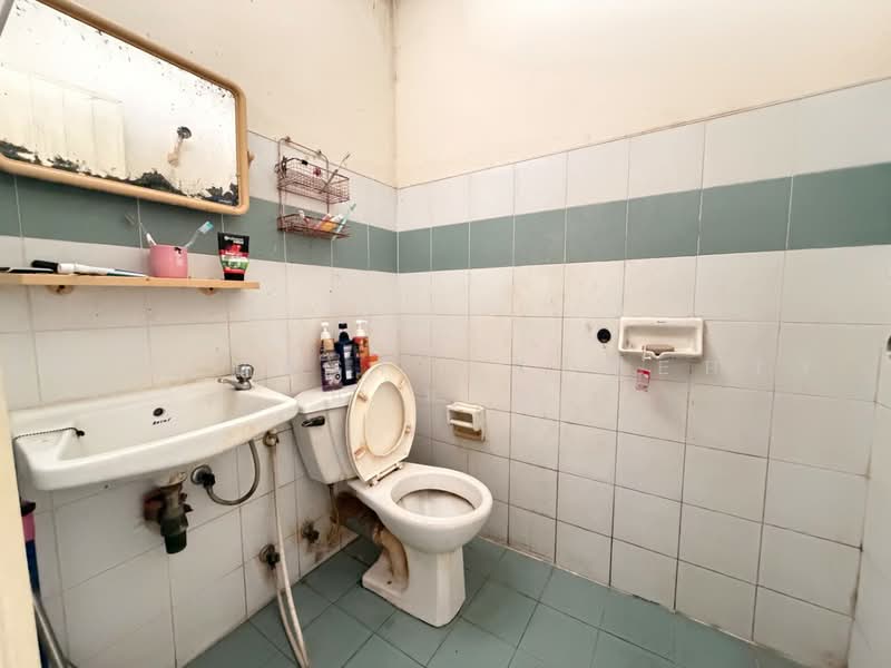 Baan Ua-Athorn Muangmai Bangphli, Samut Prakan, Soi Kan Kheha Chumchon Bang Phli 2 3, Bang Sao Thong, Samut Prakan, 1 Bedroom, 32 sqm, Condo For Sale, by The Best Property แก้มบุ๋ม, 500466924 - DDproperty.com