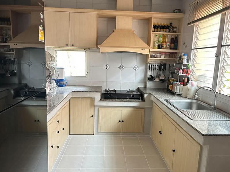 land and house, Nakhon Ratchasima, Nong Chabok, Muang Nakhon Ratchasima, Nakhon Ratchasima, 3 Bedrooms, 220 sqm, Single Detached House For Sale, by จิระเมศร์ วราสิทธิ์สิริ, 500466936 - DDproperty.com