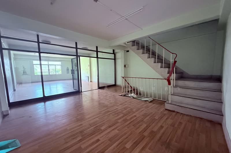 อาคารพาณิชย์ 4 ชั้น เนื้อที่ 21 ตร.ว. ติดซอยแฉล้มนิมิตร 10, Bangkok, Bang Klo, Bang Kho Laem, Bangkok, , 192 sqm, Shophouse For Sale, by ชนะชาติ นนท์ตา, 500466938 - DDproperty.com