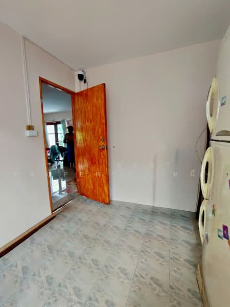 หมู่บ้านเดอะเรสซิเด้นท์วิลล์ สุวินทวงศ์, Chachoengsao, Khlong Luang Phaeng, Muang Chachoengsao, Chachoengsao, 4 Bedrooms, 150 sqm, Single Detached House For Sale, by The Best Property หนึ่ง, 500466945 - DDproperty.com