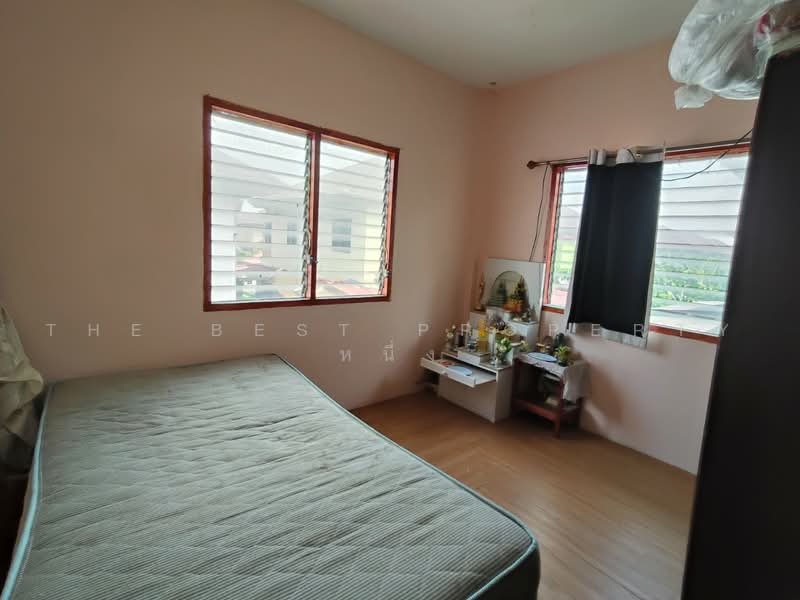 หมู่บ้านเดอะเรสซิเด้นท์วิลล์ สุวินทวงศ์, Chachoengsao, Khlong Luang Phaeng, Muang Chachoengsao, Chachoengsao, 4 Bedrooms, 150 sqm, Single Detached House For Sale, by The Best Property หนึ่ง, 500466945 - DDproperty.com
