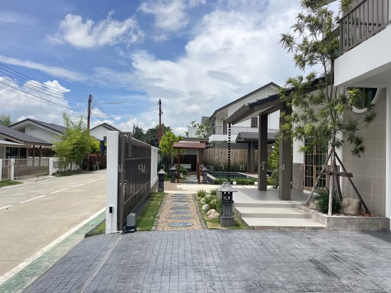 For Sale: Pool Villa at Lanna Lake View Chiang Mai Beautiful Fully Furnished Home, Ready to Move In, Chiang Mai, Talat Kwan, Doi Saket, Chiang Mai, 3 Bedrooms, 200 sqm, Villa For Sale, by อรกัญญา สายวังกิจ, 500466956 - DDproperty.com