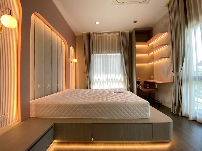 Bangkok Boulevard Srinakarin-Bangna, Samut Prakan, Nam Daeng-Bang Phli Road, Bang Kaeo, Bang Plee, Samut Prakan, 3 Bedrooms, 200 sqm, Single Detached House For Rent, by Kay Tippayanet, 500466964 - DDproperty.com