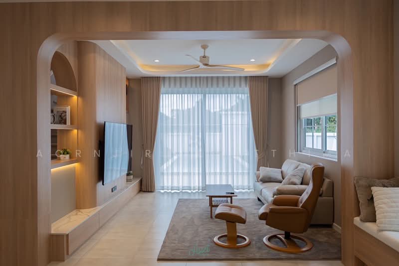 R0899 | ให้เช่า บ้าน 2 ชั้น 4 ห้องนอน โมเดิร์นญี่ปุ่น ใกล้สนามบินเชียงใหม่เพียง 15 นาที, เชียงใหม่, แม่เหียะ, เมืองเชียงใหม่, เชียงใหม่, 295 ตร.ม., วิลล่า ให้เช่า, โดย Aornjira Khatthima, 500466966 - DDproperty.com
