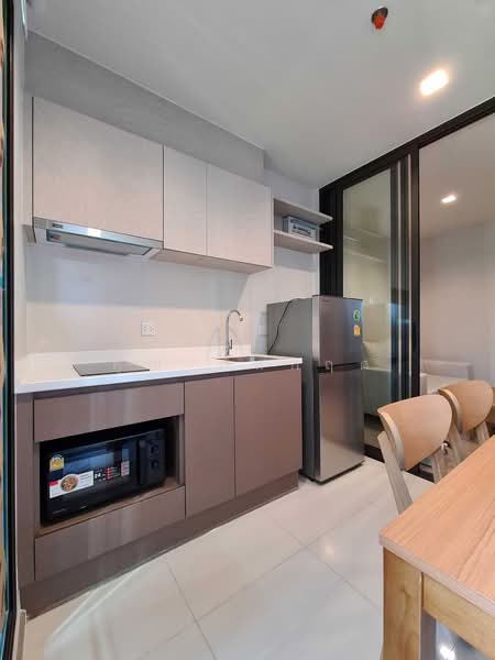 Life Sathorn Sierra, Bangkok, Ratchaphruek Rd, Talat Plu, Thon Buri, Bangkok, 1 Bedroom, 32 sqm, Condo For Rent, by คุณ ภัทกฤศ, 500466971 - DDproperty.com