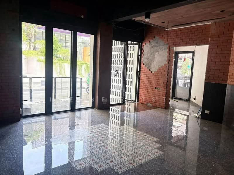 Retail space/Commercial space Asoke area, Near BTS Asoke, Bangkok, Khlong Toei, Khlong Toei, Bangkok, , 60 sqm, Retail Space For Rent, by LINE @firststep, 500466989 - DDproperty.com