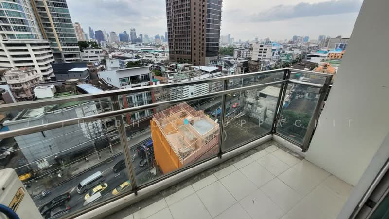 The Bloom Sukhumvit 71, Bangkok, Soi Sukhumvit 71, Phra Kanong Nua, Watthana, Bangkok, 3 Bedrooms, 88 sqm, Condo For Rent, by Juthabhorn Uppachit (Amy), 500466990 - DDproperty.com