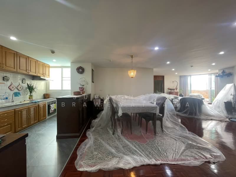 Tai Ping Towers, Bangkok, 582 Soi Sukhumvit 63, Khlong Tan Nua, Watthana, Bangkok, 2 Bedrooms, 116 sqm, Condo For Sale, by Supachok Subrawewattana, 500467009 - DDproperty.com