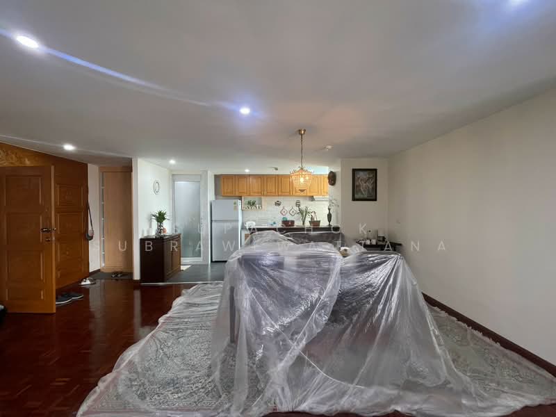 Tai Ping Towers, Bangkok, 582 Soi Sukhumvit 63, Khlong Tan Nua, Watthana, Bangkok, 2 Bedrooms, 116 sqm, Condo For Sale, by Supachok Subrawewattana, 500467009 - DDproperty.com