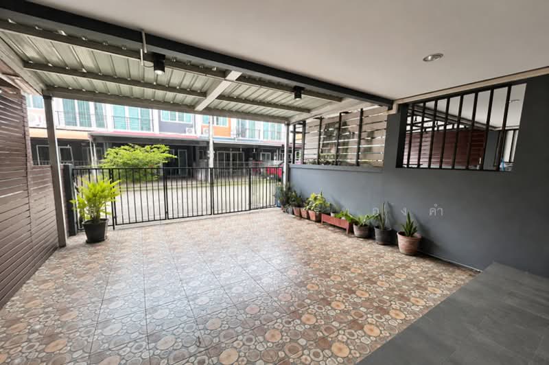Suetrong Cozy Townhome The Peak Rangsit - Klong6, Pathum Thani, Rangsit, Thanyaburi, Pathum Thani, 3 Bedrooms, 140 sqm, Townhouse For Sale, by สง่าชัย ไทรทองคำ, 500467011 - DDproperty.com