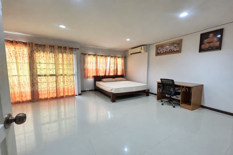 Suetrong Cozy Townhome The Peak Rangsit - Klong6 : ซื่อตรง โคซี่ ทาวน์โฮม เดอะ พีค รังสิต คลอง 6, ปทุมธานี, รังสิต, ธัญบุรี, ปทุมธานี, 140 ตร.ม., ทาวน์เฮ้าส์ ขาย, โดย สง่าชัย ไทรทองคำ, 500467011 - DDproperty.com
