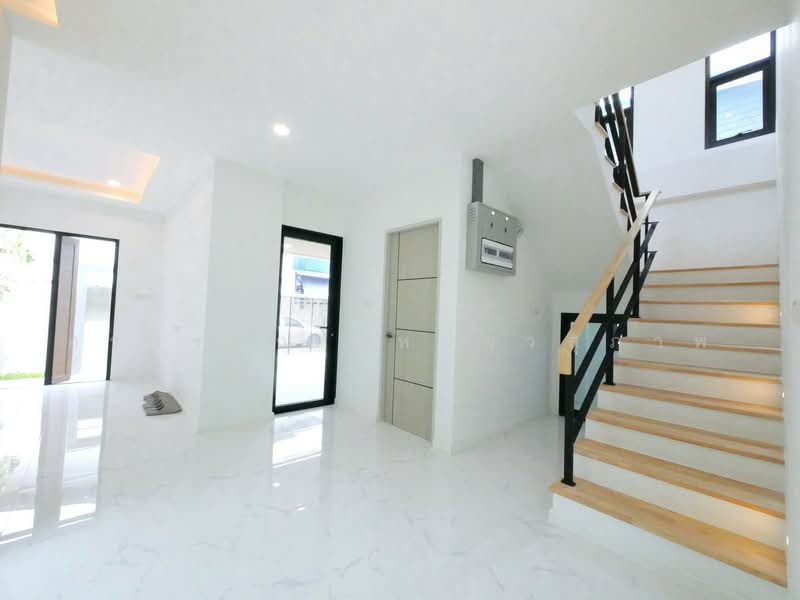 บ้านเดี่ยว 2 ชั้น อ่อนนุช17 แยก16, Bangkok, Suan Luang, Bangkok, 3 Bedrooms, 229 sqm, Single Detached House For Sale, by อรวรรณ เหนี่ยวสุภาพ, 500467013 - DDproperty.com