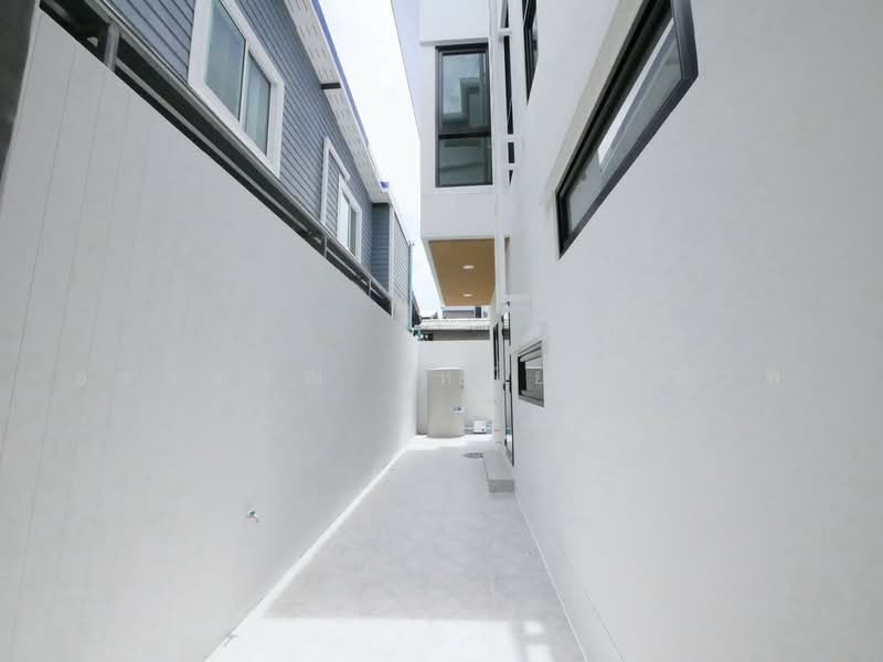 บ้านเดี่ยว 2 ชั้น อ่อนนุช17 แยก16, Bangkok, Suan Luang, Bangkok, 3 Bedrooms, 229 sqm, Single Detached House For Sale, by อรวรรณ เหนี่ยวสุภาพ, 500467013 - DDproperty.com