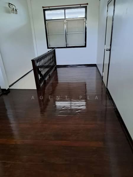 Home Office for Rent in Sukhumvit Area, Near BTS Udom Suk (SPSAD4114), Bangkok, Bang Na Nuea, Bang Na, Bangkok, 3 Bedrooms, 200 sqm, Single Detached House For Rent, by Agent Pla, 500467014 - DDproperty.com