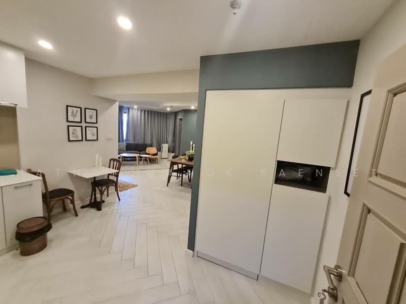 Fifty Fifth Tower, Bangkok, 84 Soi Sukhumvit 55, Sukhumvit Road, Khlong Tan Nua, Watthana, Bangkok, 2 Bedrooms, 76 sqm, Condo For Rent, by Hathaichanok Saenset, 500467030 - DDproperty.com
