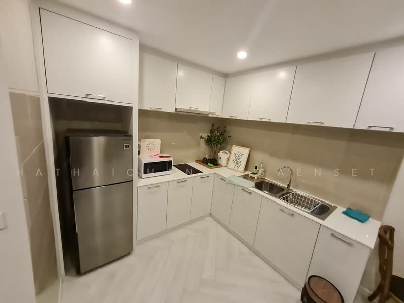 Fifty Fifth Tower, Bangkok, 84 Soi Sukhumvit 55, Sukhumvit Road, Khlong Tan Nua, Watthana, Bangkok, 2 Bedrooms, 76 sqm, Condo For Rent, by Hathaichanok Saenset, 500467030 - DDproperty.com
