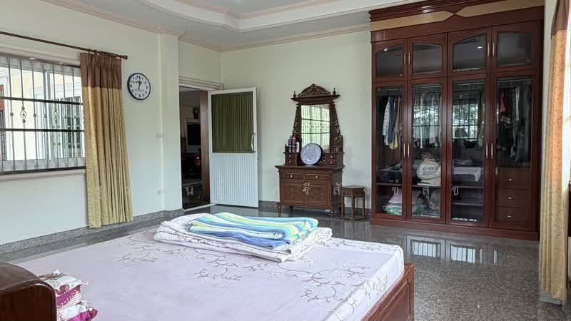 ขายที่ดิน 10 ไร่ นาดี สมุทรสาคร ผังสีชมพู พร้อมบ้านหรู 3 หลัง, สมุทรสาคร, นาดี, เมืองสมุทรสาคร, สมุทรสาคร, 16,000 ตร.ม., ที่ดิน ขาย, โดย สุวพันธุ์ ศรีสังข์สุข, 500467036 - DDproperty.com